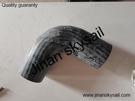 13A11-03014 Higer KLQ6796 Radiator water inlet hose 13A11-03014