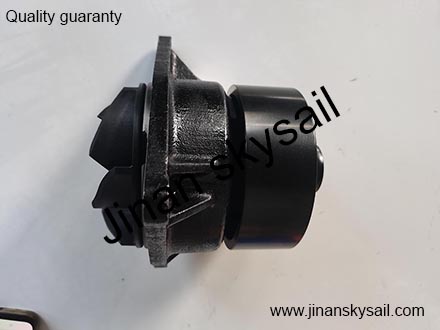 13V5C-07511 Higer KLQ6125 KLQ6129 Water pump 13V5C-07511