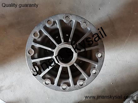 24E03-0001002031 24E03-0001002021 2402Z24-317 Higer KLQ6119 Differential housing 24E03-0001002031 24