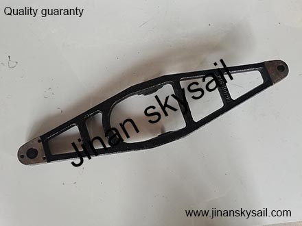 17V0N-01579 C04012-2 Higer KLQ6119 Release fork 17V0N-01579 C04012-2