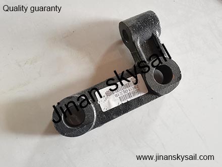 29A11-08021B Higer KLQ6796 Guyana Rear horizontal stabilizer bar bracket 29A11-08021B