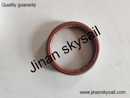 24H11-03505 Higer KLQ6796 Guyana axle shaft oil seal 24H11-03505