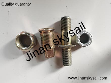 24TB3-0001006023 24TB3-0001006024 Higer KLQ6108 Wheel bolt 24TB3-0001006023 24TB3-0001006024