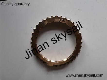 17CG2-08715 1700N-182 Higer KLQ6668 Main shaft 4 5 gear synchronizer ring 17CG2-08715 1700N-182