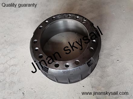 30E03-0001001055 35XD21-01075 Higer KLQ6119 Front brake drum 30E03-0001001055 35XD21-01075