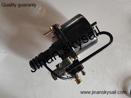 35ACC-00522 35ACC-00523 Higer KLQ6796 Guyana Clutch booster cylinder 35ACC-00522 35ACC-00523