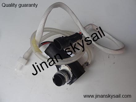 37M60-28510-AMP Higer KLQ6891 KLQ6895 KLQ6129 Wiper water tank motor 37M60-28510-AMP