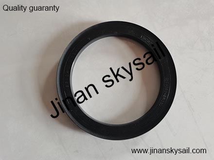 3104080-BR03D Higer Rear wheel hub oil seal 3104080-BR03D