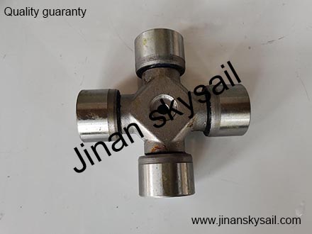 47X140 EQ153 Higer Universal shaft cardan 47X140 EQ153