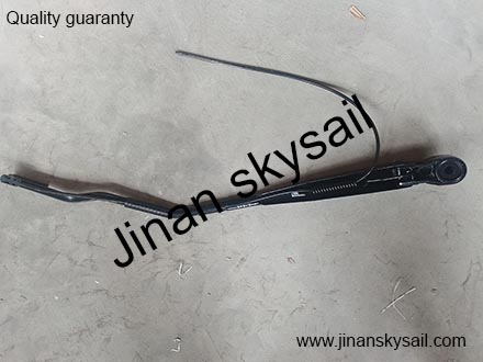 37VAA-28551 Higer KLQ6121 Left wiper arm 37VAA-28551