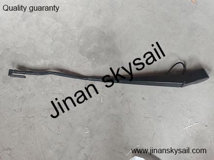 37VAA-28552 Higer KLQ6121 Right wiper arm 37VAA-28552
