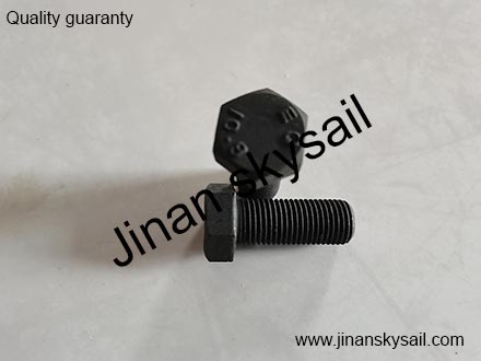 Q151B1435-0H1 Higer KLQ6796 Guyana Main reducer axle shaft bolt Q151B1435-0H1