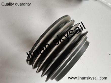 612600020572 Zhongtong LCK6129H Crankshaft pulley(AV cotter) 612600020572