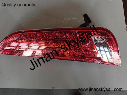4133-80-00040 4133-80-00022 Zhongtong dongyue LCK6898G Rear combination lamp 4133-80-00040 4133-80-0