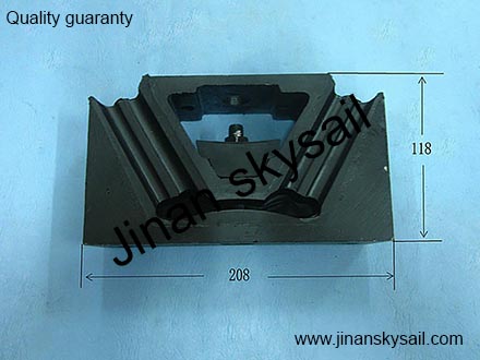 10T74-01060 Engine rear mounting rubber cushion Higer KLQ6108 KLQ6125