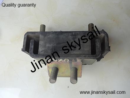 10A16-01040 Engine rear mounting Higer KLQ6119 KLQ6856 KLQ6796 KLQ6129