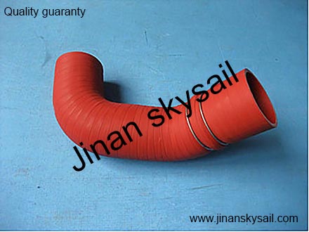 11A13-18116 Intercooler air outlet hose Higer KLQ6856