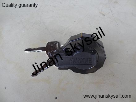 11J01-0000201001 Fuel tank cover Higer KLQ6668