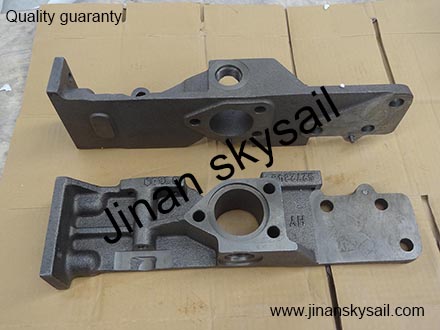 13J6K-03513 5269608 5272348 3977545 Air intake pipe support Higer KLQ6856
