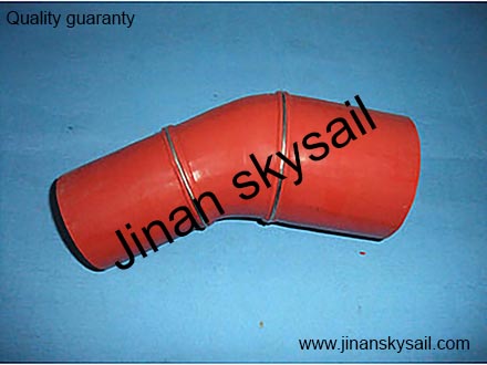 11VNX-18138 Turbocharger air outlet hose Higer KLQ6119 KLQ6125