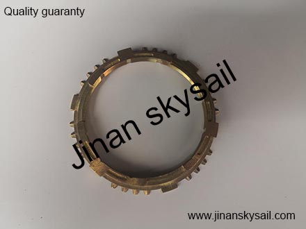 17A13-00030A04151 1701387-11 Main shaft 5 6 gear synchronizer ring Higer KLQ6896