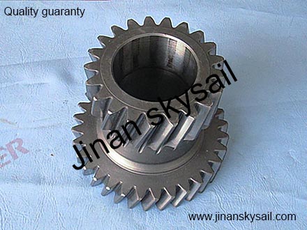 17A13-00030 04120 17A13-00507-V Counter shaft 2 3 gear Higer KLQ6856