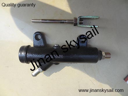 16C03-04010 Clutch master cylinder Higer KLQ6668