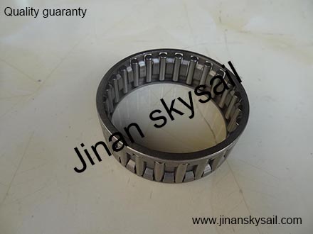 17C49-01735 Main shaft 3 gear needle bearing Higer KLQ6758
