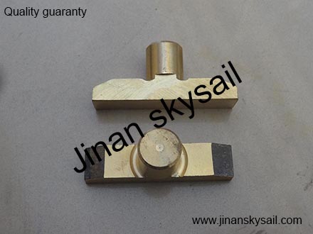 17E02-02515 S6-100 Synchronizer sliding sleeve guide block Higer KLQ6920