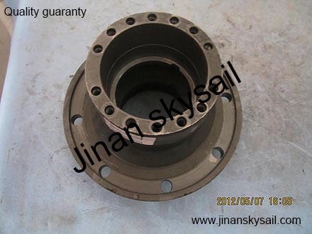 24A11-00010 04001 Rear wheel hub Higer KLQ6796