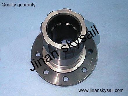 17V0N-02518 Gearbox flange Higer KLQ6119