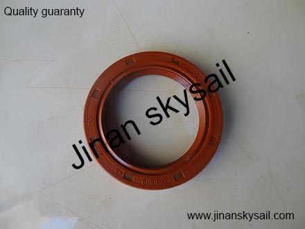 17N01-015515 Input shaft oil seal Higer KLQ6758