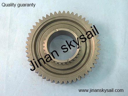 17UF3-01740 Main shaft 1 gear Higer KLQ6125