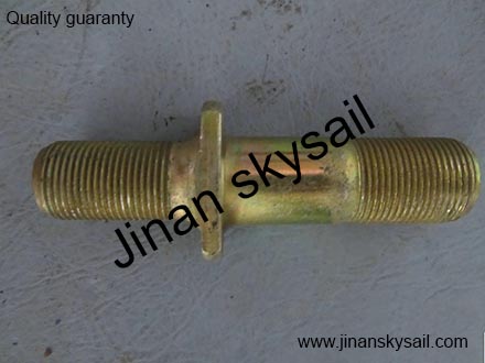 24TB3-0001006023 Left wheel bolt Higer KLQ6108