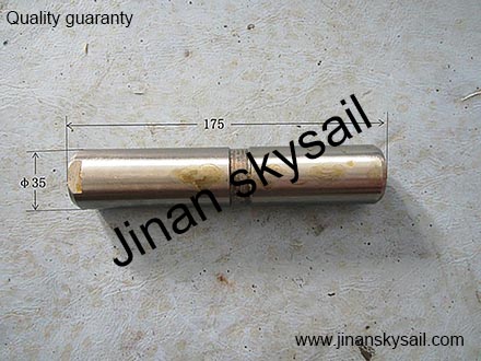 29F01-02252 Rear Leaf spring bush pin Higer KLQ6108