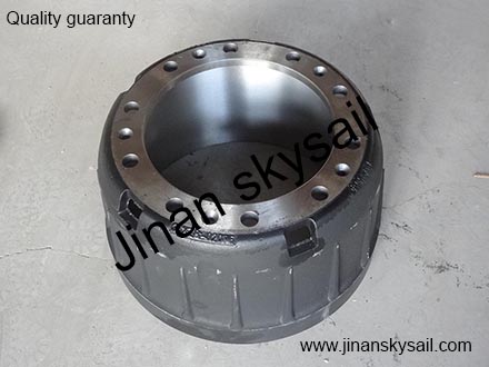 24E03-0001001010 Rear brake drum Higer KLQ6119