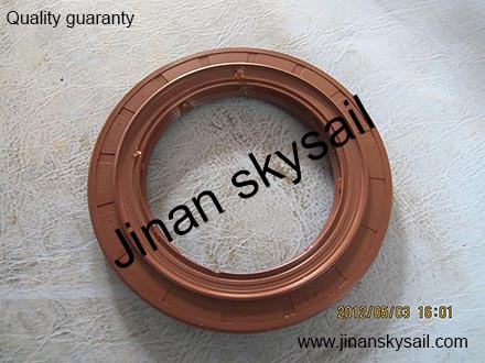 24QB8-02502 Differential oil seal Higer KLQ6856