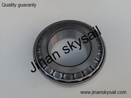 24E03-0001002039 7518E 32218 Rear wheel hub inner bearing Higer KLQ6109