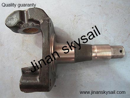 30V47-11502 Right steering knuckle Higer KLQ6125