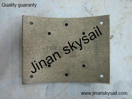 30V47-0001002012 Front brake lining Higer KLQ6125