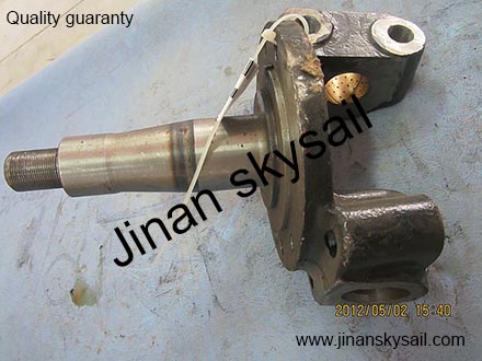 30N11-01501 Left steering knuckle Higer KLQ6796 KLQ6856