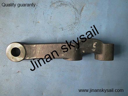 30C49-01504 Right steering straight arm Higer KLQ6668