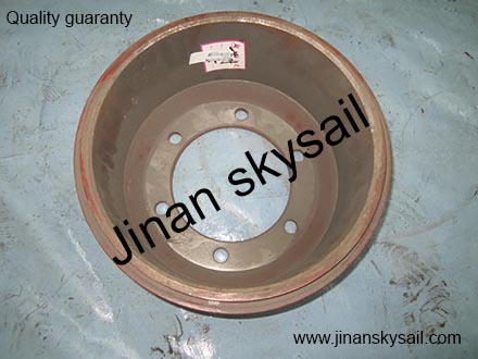 35C49-01504 Front brake drum Higer KLQ6668