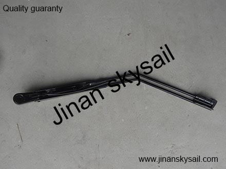 37J20-2801001003 Left wiper arm Higer KLQ6668