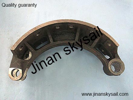 35N11-01525 Front brake shoe Higer KLQ6796 KLQ6856