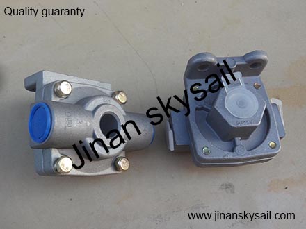 35ACC-00519 Quick release valve Higer KLQ6896 KLQ6891 KLQ6109
