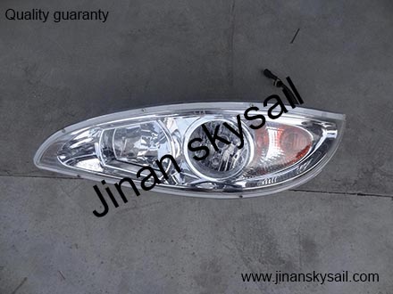 37E01-11100 Left head lamp Higer KLQ6758