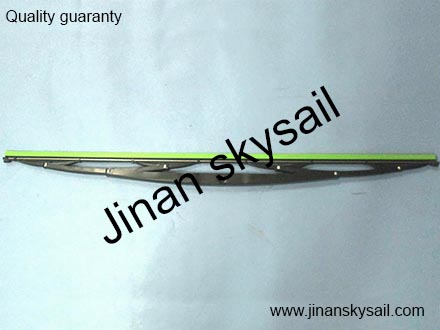 37J20-28504 wiper blade Higer KLQ6668