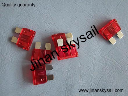 37M60-55501 10A fuse Higer KLQ6796 KLQ6856 KLQ6108 KLQ6119