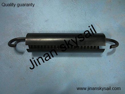 35XA5-02511 Front brake shoe return spring Higer KLQ6108 KLQ6119